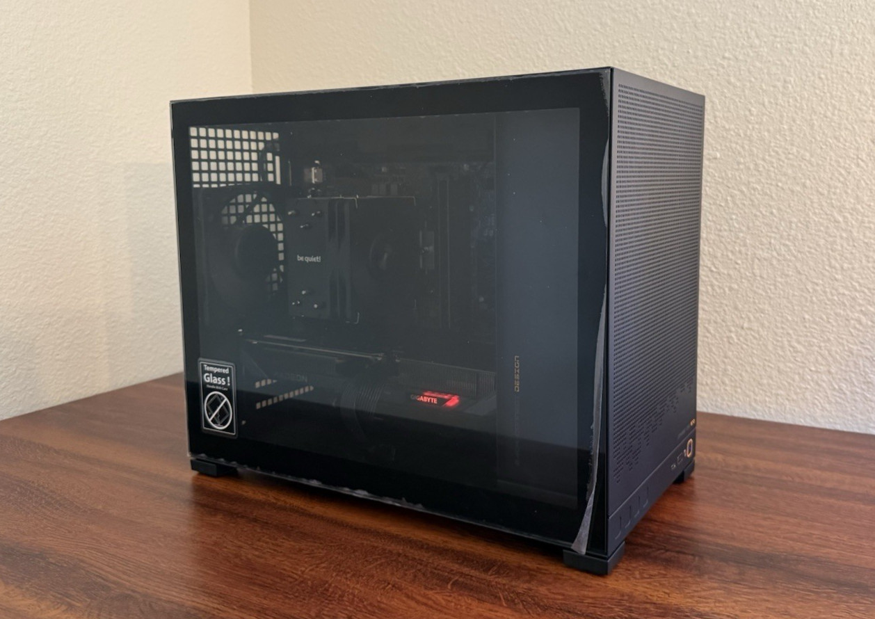 Desktop Computer Gaming PC New i5 12400, 9060xt, 16GB, 2TB SSD, Black SFF Case