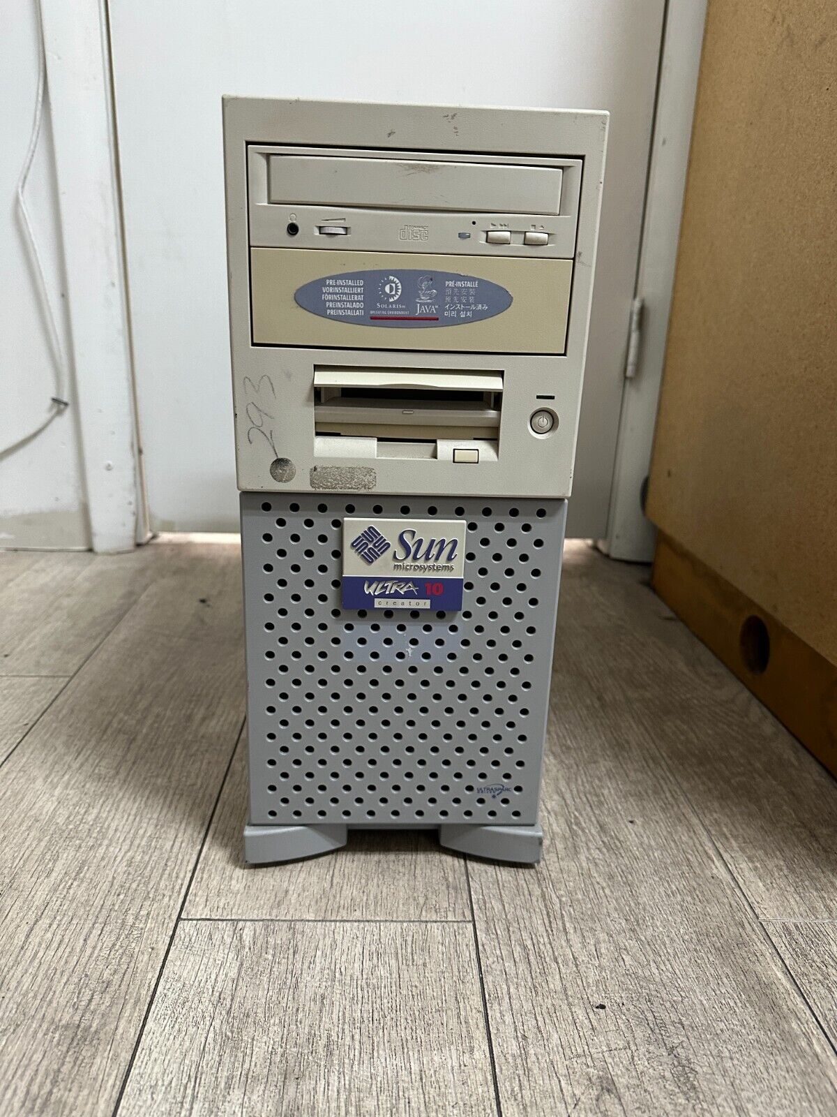 Sun Microsystems Ultra 10 Workstation - SEE VIDEO - AS IS NO RETURNS
