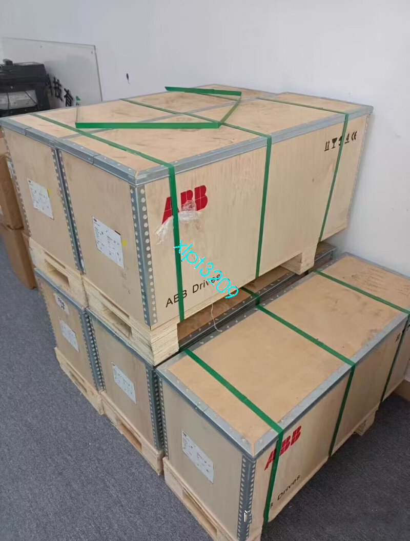 1PC NEW ABB Inverter ACS580-01-206A-4 FedEx or DHL