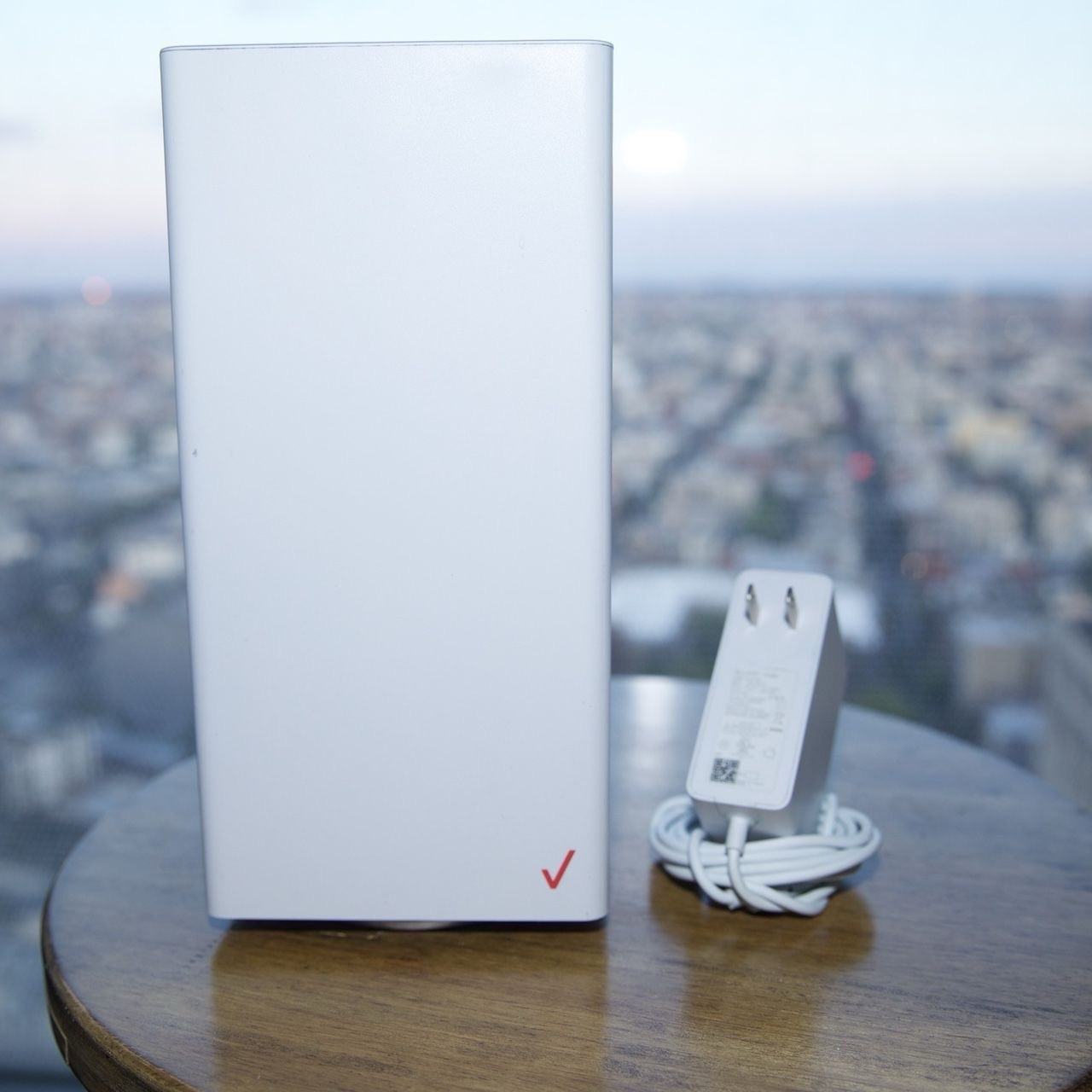 Verizon - CR1000A (Router) WiFi 6E - Home & Business - Used