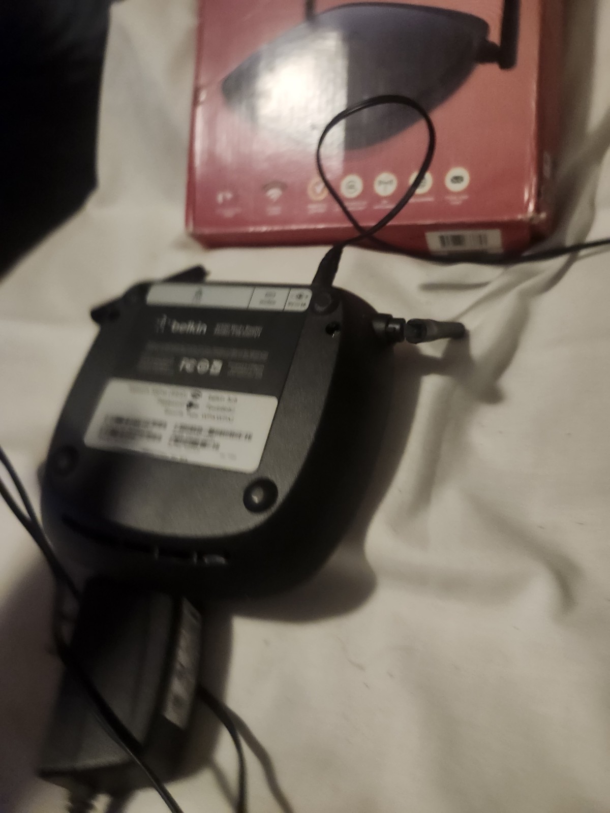SEALED NEW IN BOX Belkin N300 Wi-Fi N Router