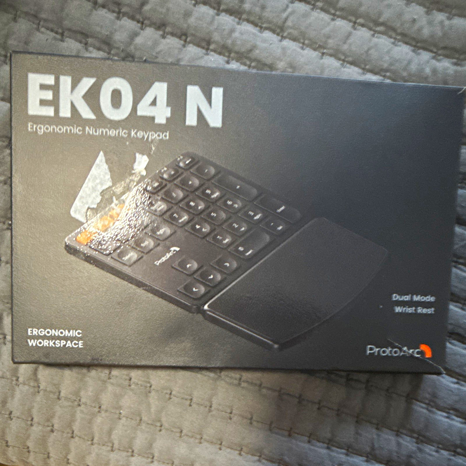 ProtoArc EK04 N Ergonomic Wireless Bluetooth Numeric Keypad Wrist Rest Black