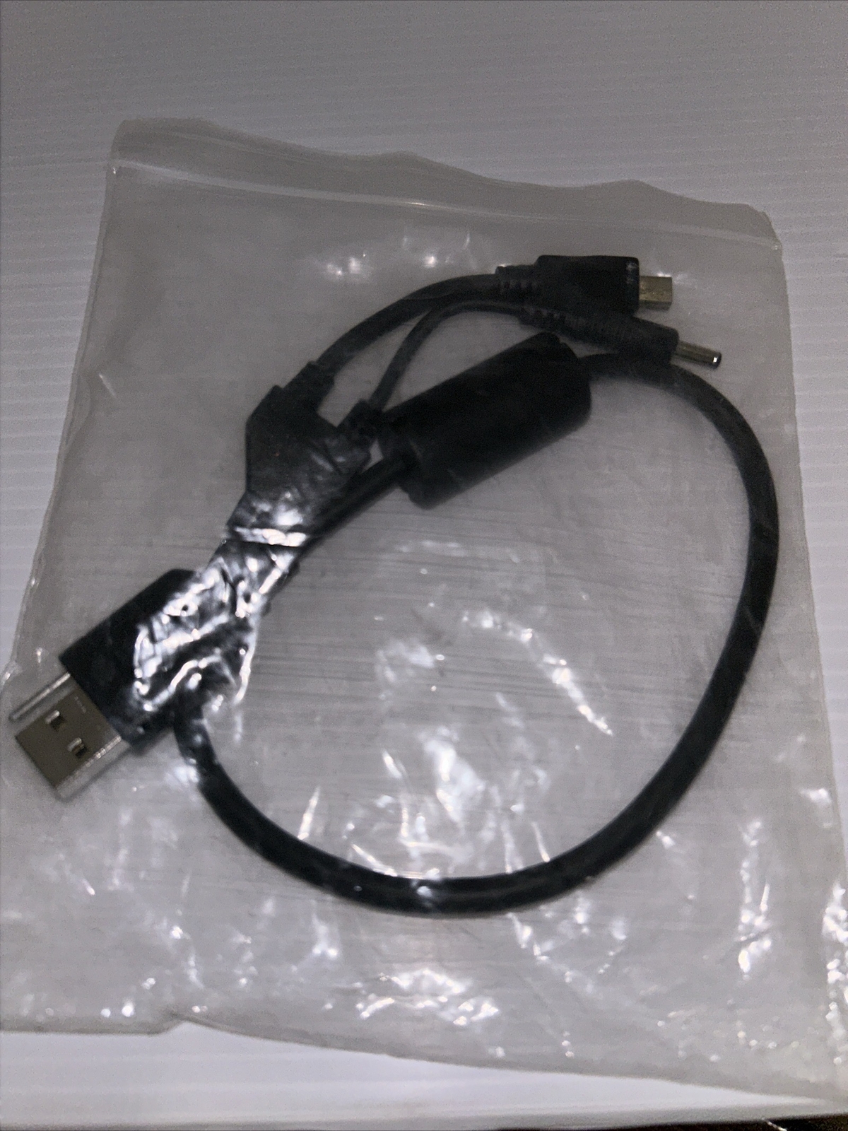 HP External Multibay USB Cable   P/N:  281854-001   SPS: 287693-001