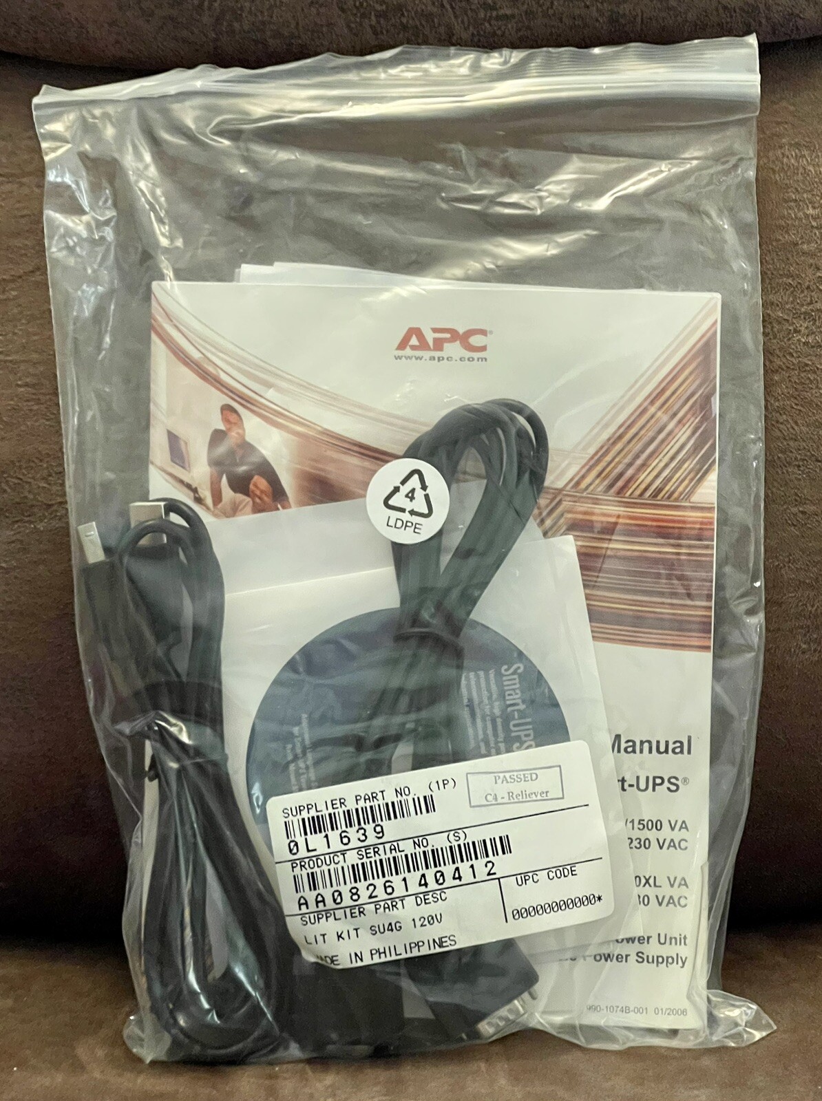 APC - Smart-UPS User’s Manual & LIT KIT - 120 p/n 0L1639 l👀k