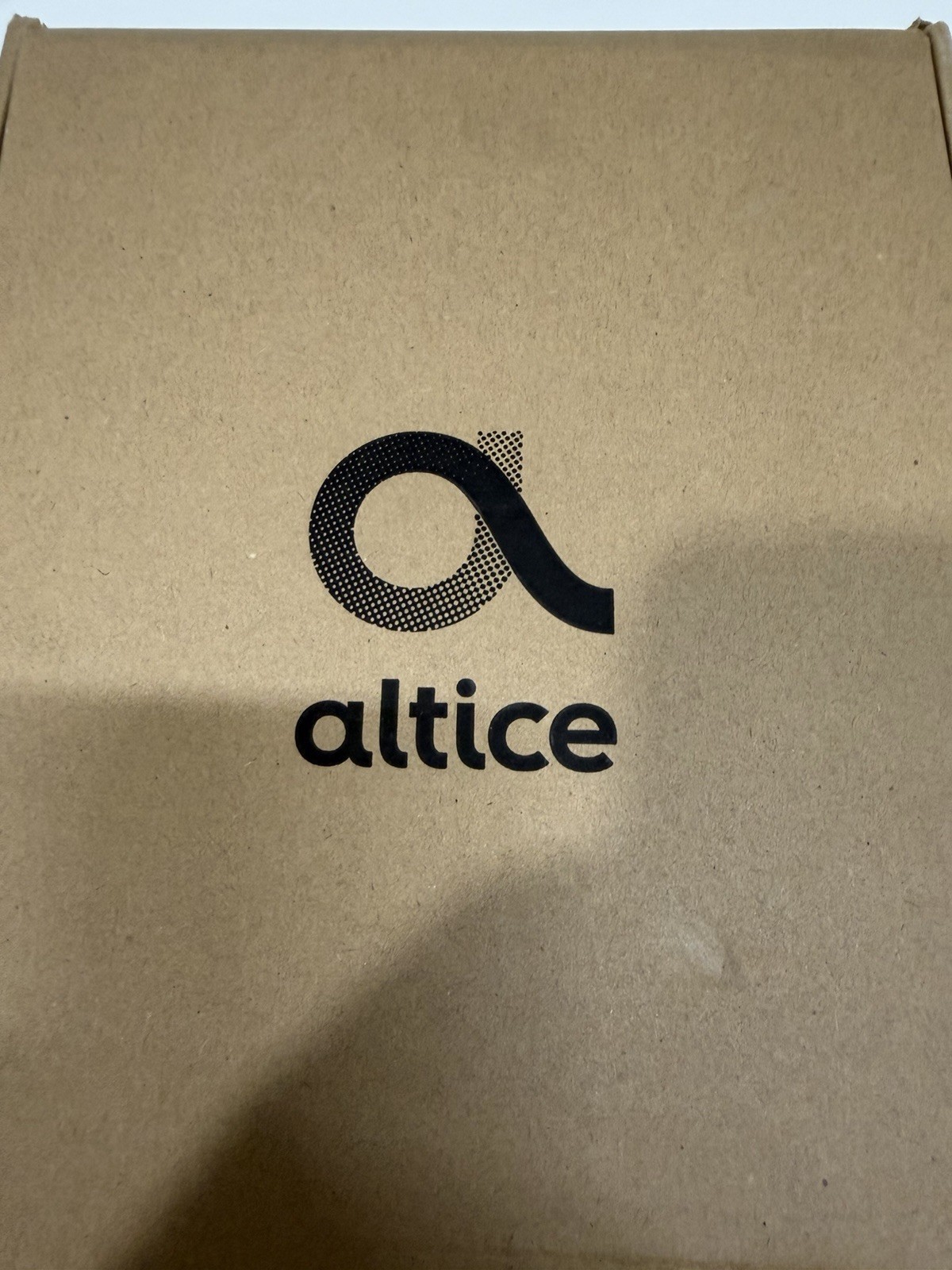 Brand New Altice 44378 Gateway Modem Router (Ubee UBC1326AA00) DOCSIS 3.1 - NIB