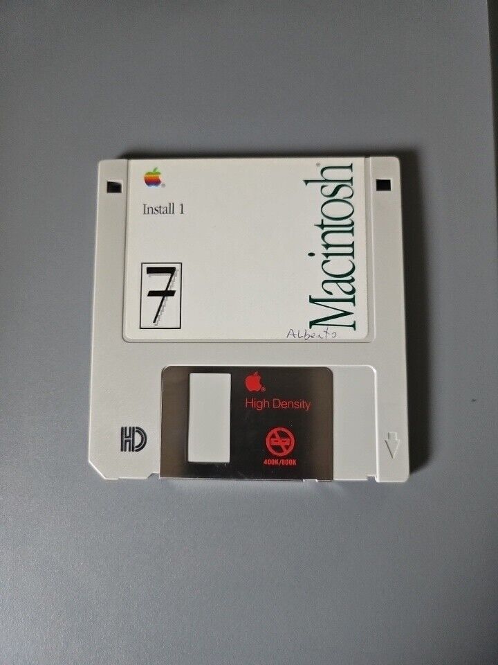 Vtg 1990 Apple Macintosh System Startup Install 1 Disc 3.5\