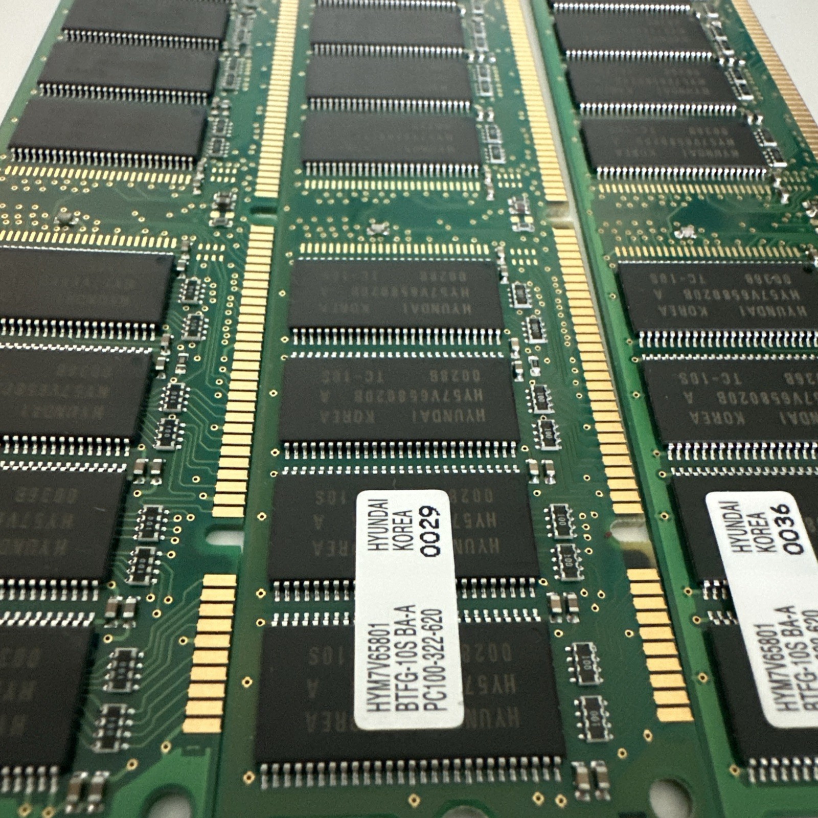 ⭐️⭐️⭐️⭐️⭐️ Hyundai  HYM7V65801BTFG-10S SDRAM PC100-322-620 64MB Memory