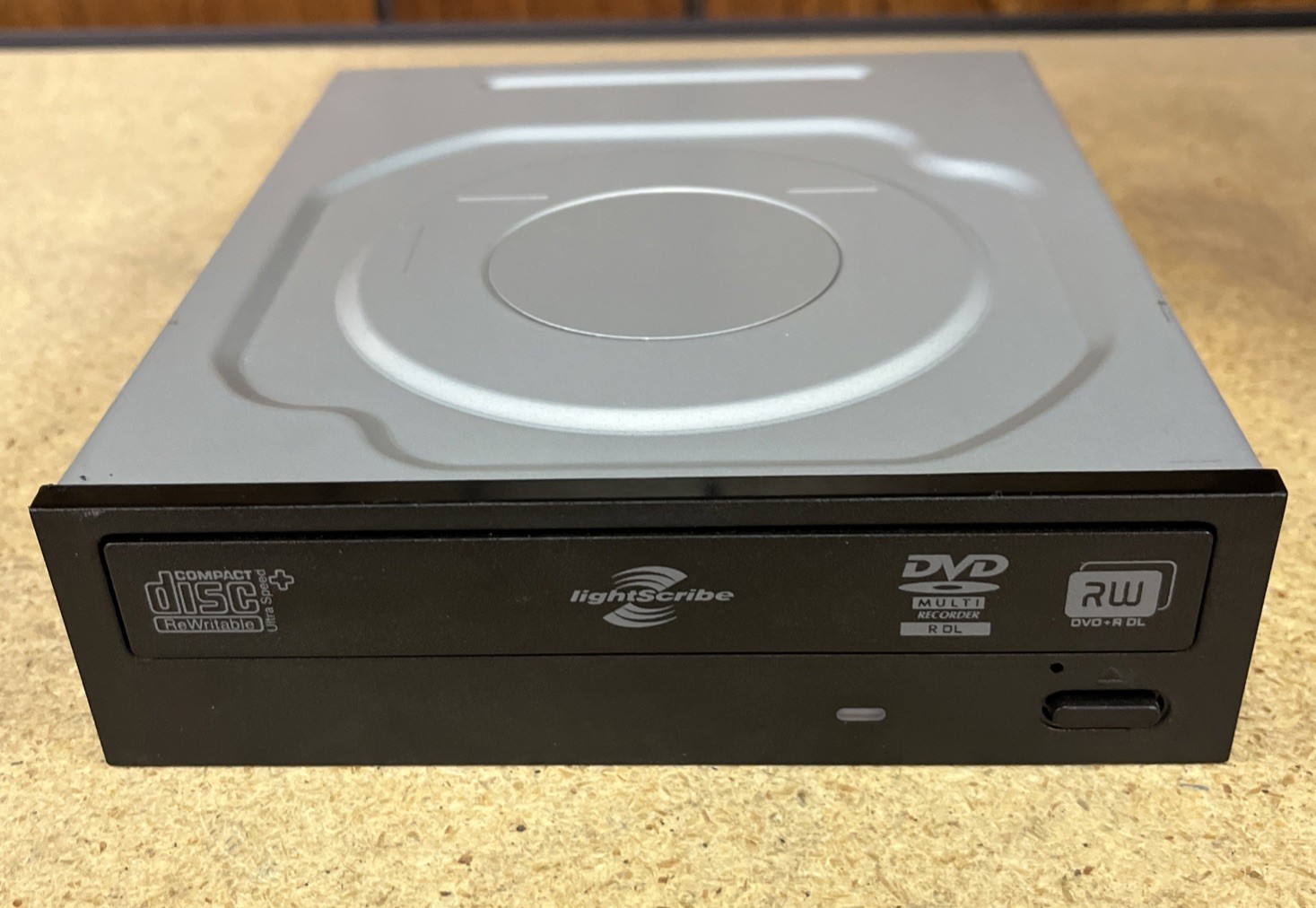 HP DH-16AAL-DT2 DVD/CD Rewritable Drive 575781-500 581600-001 - Black Bezel