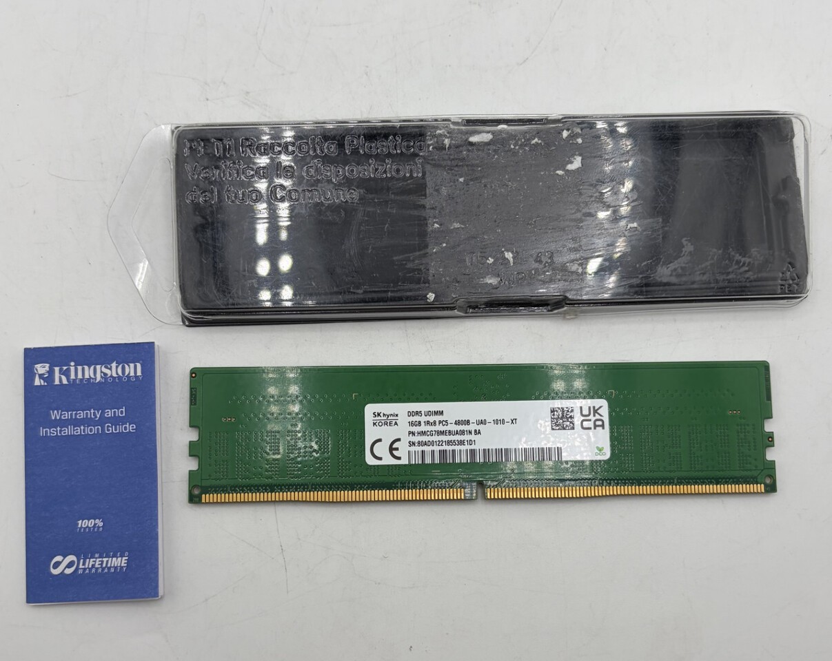 SK HYNIX DDR5-4800 UDIMM 16GB 1RX8 PC5-4800B DESKTOP RAM MEMORY H5CG48MEBDX014