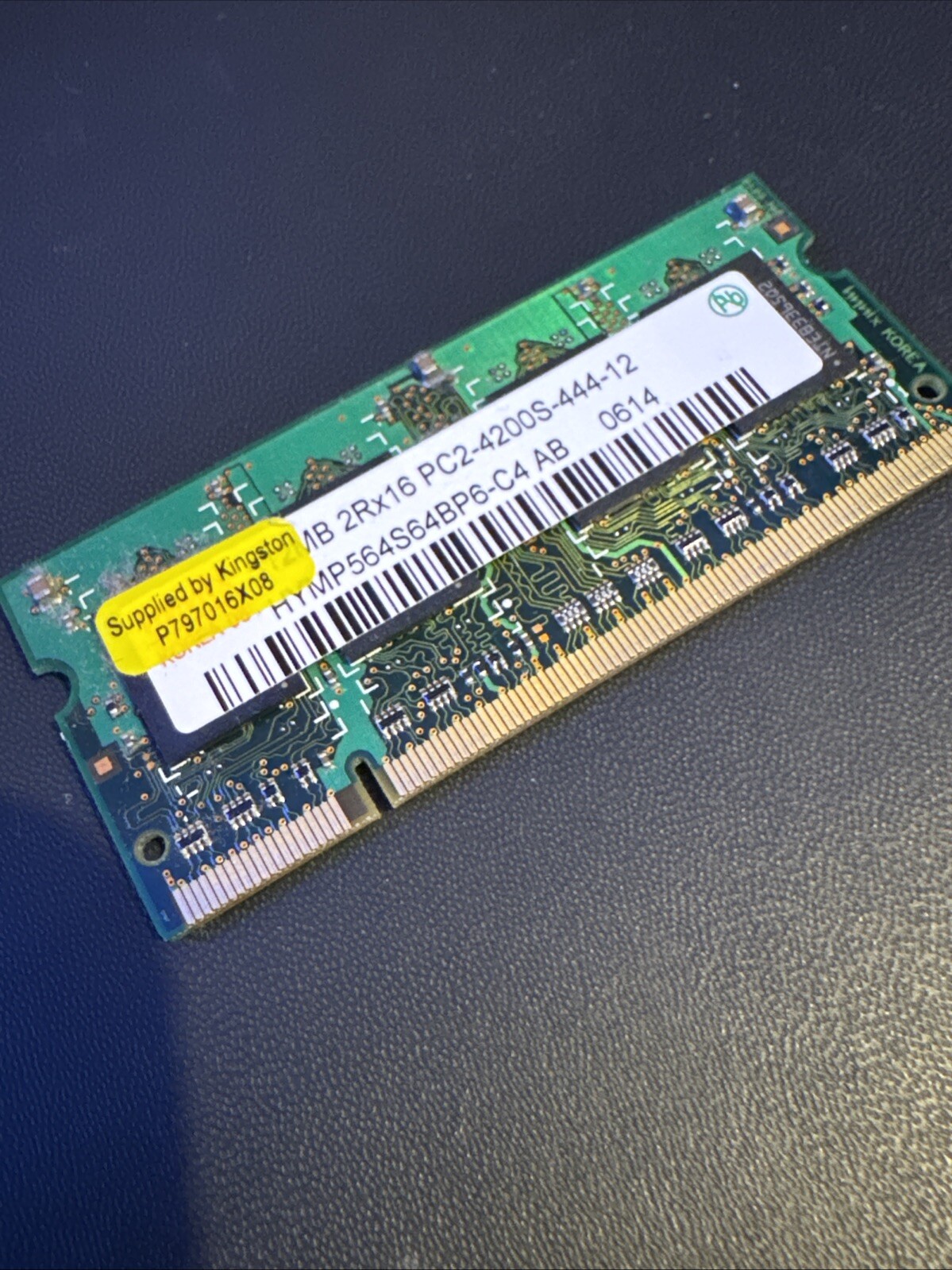 Hynix 512MB DIMM 533 MHz DDR2 Memory (HYMP564S64BP6C4)