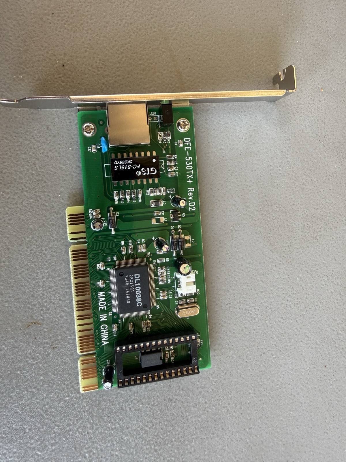 D-Link DFE-530TX+ Rev D2 PCI Fast Ethernet Card 10/100 BaseT NIC BootROM WOL LAN