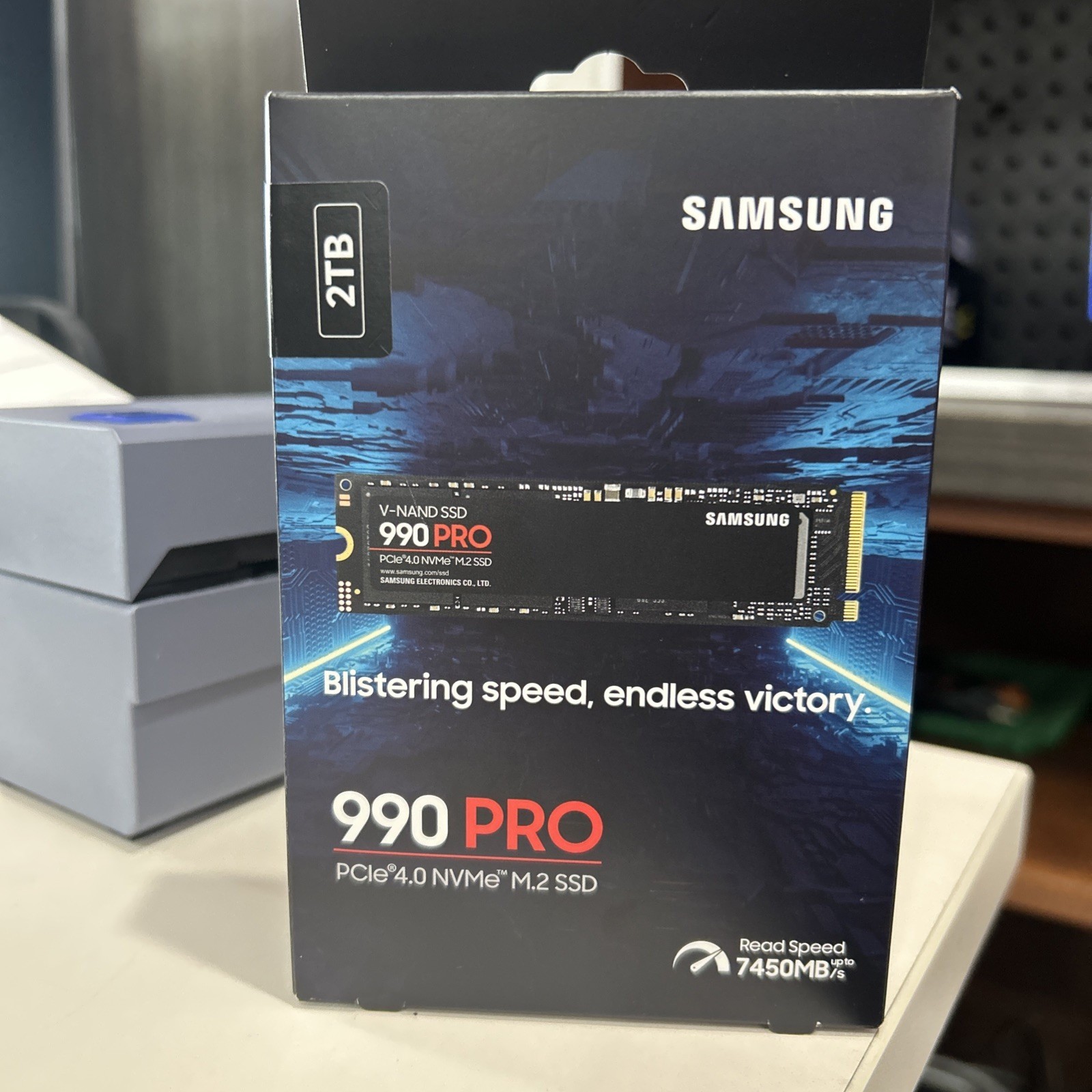 Samsung 990 PRO 2TB PCIe 4.0 NVMe M.2 2280 Internal SSD Black MZ-V9P2T0