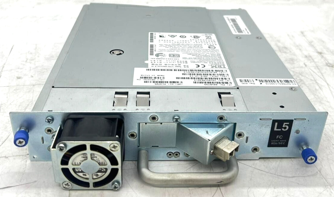 IBM LTO Ultrium 5-H LTO-5 00V6733 Fiber Tape Drive