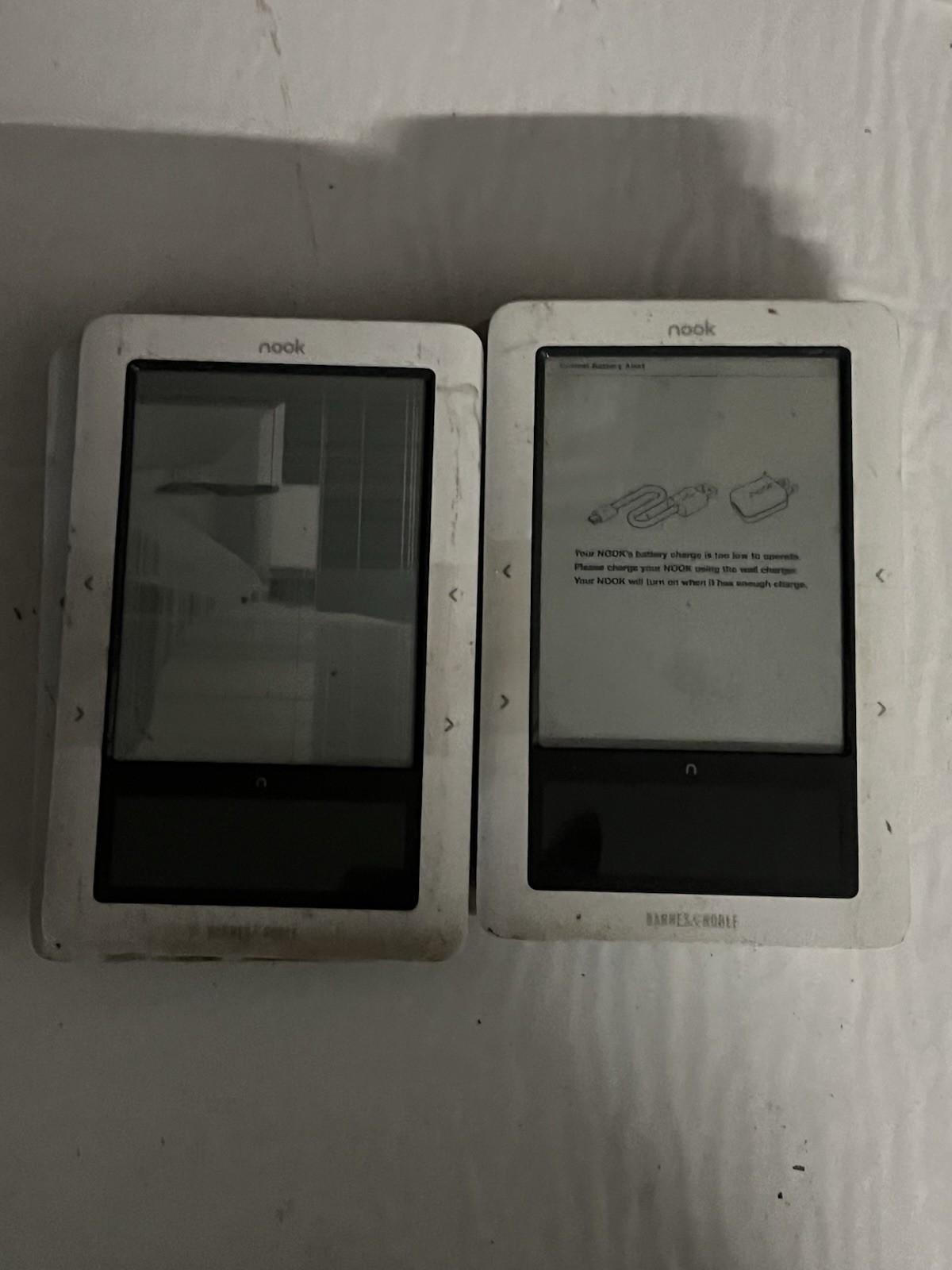 LOT OF 8 AS IS BARNES & NOBLE NOOK 1ST EDITION  E READER