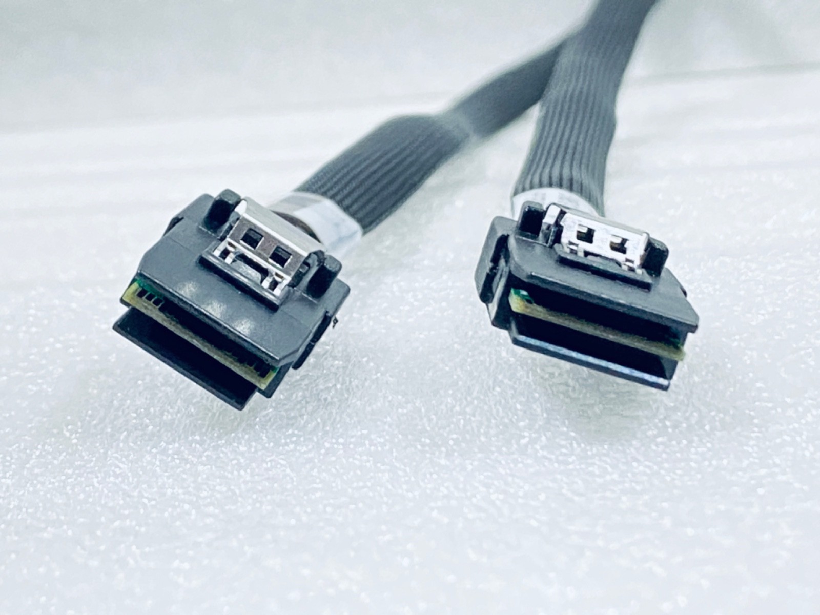 Lot Of 2 - New Foxconn Mini SAS Cables 0.8M (Approx. 34"), 519512-001/536672-001