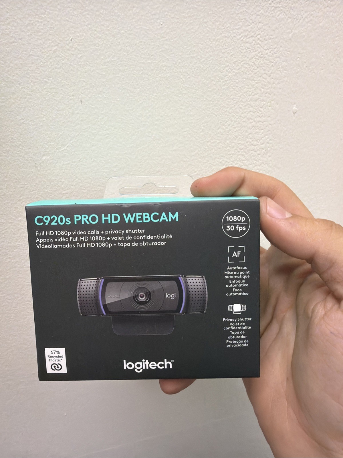 NEW Logitech C920S Pro HD 1080p Webcam - black