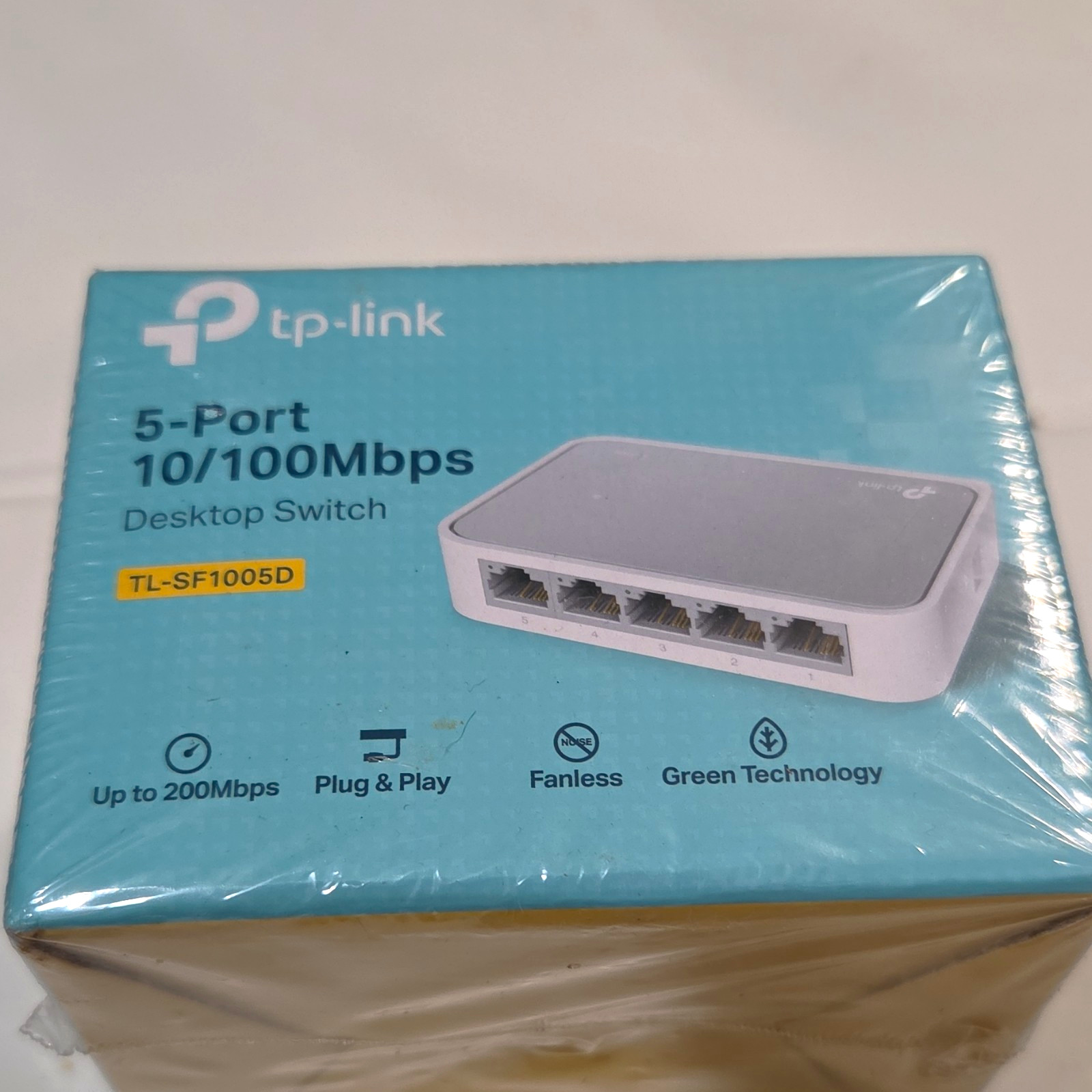 TP-LINK TL-SF1005D 5-Port 10/100 Unmanaged Ethernet Switch RJ-45 Layer 2