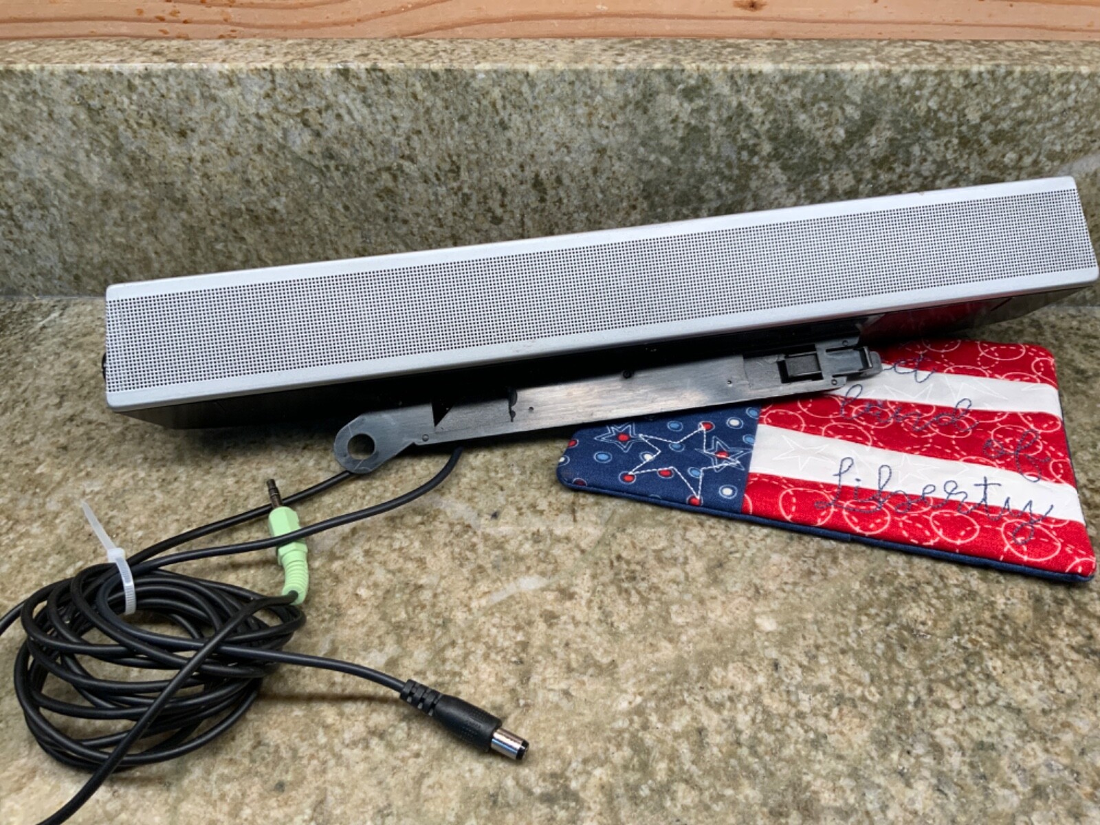 Dell AS501 Sound Bar - Black/SILVER