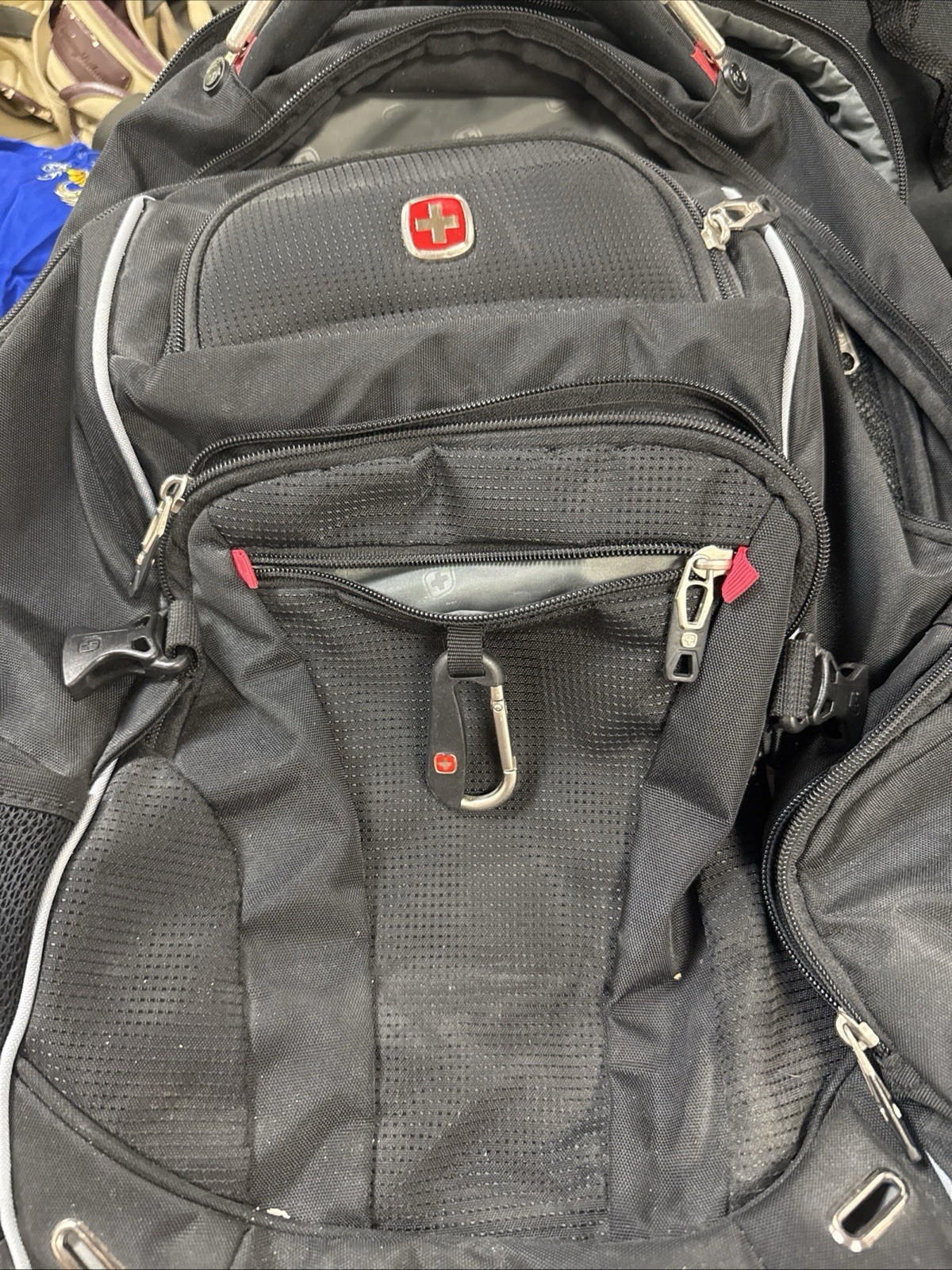 Authentic SwissGear 1900 ScanSmart TSA-Friendly Laptop Backpack - Black