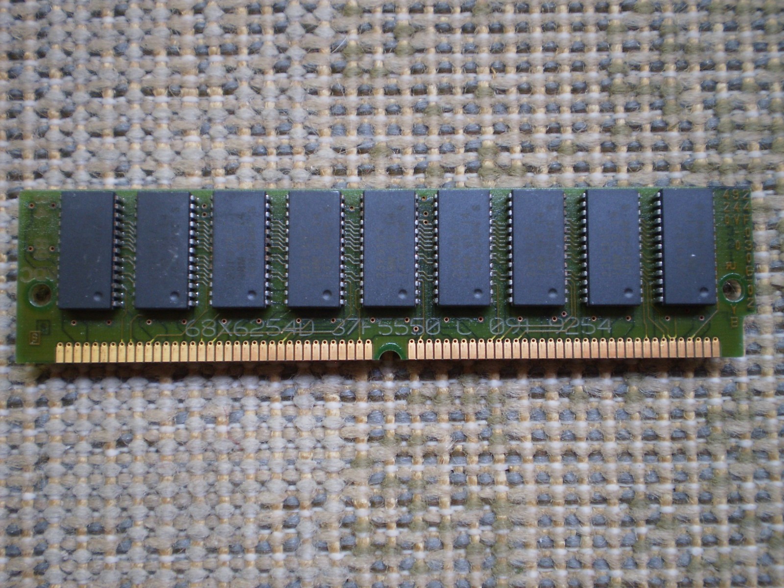 Vintage IBM 2MB EDO-RAM FPM 72 Pin 512K x 36 Bit 68x6254D 37F5550 C 091