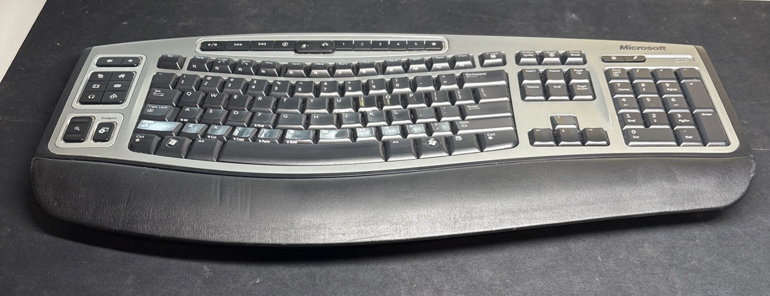 Microsoft Wireless Laser Keyboard 6000 v2.0 Model 1074. No Receiver