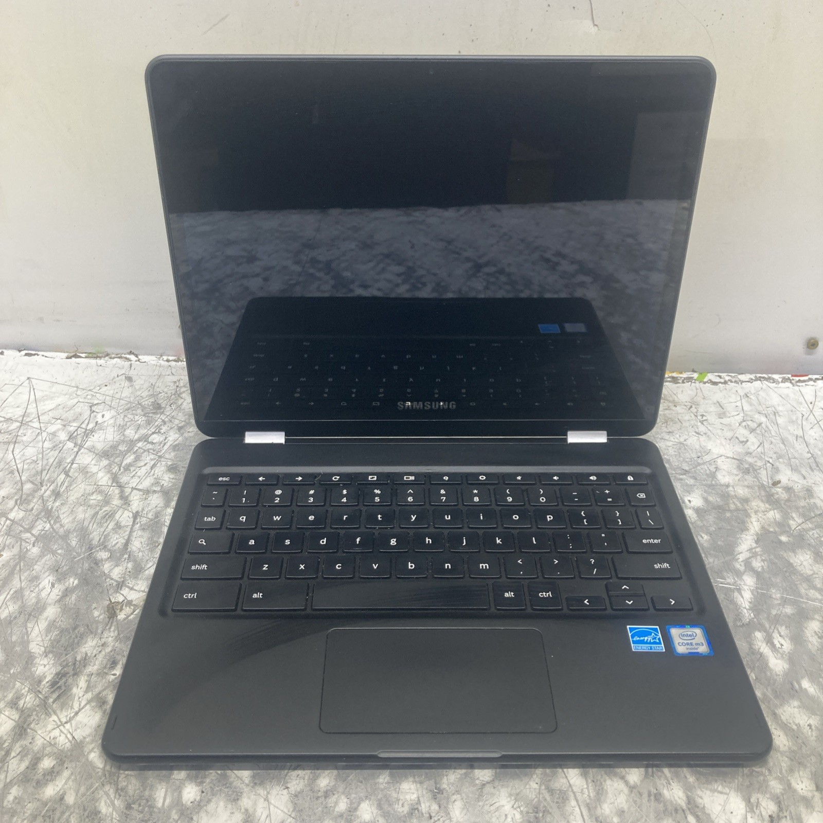 Samsung 12.3 Chromebook Pro 2-in-1 M3-6Y30 2.20GHz 4GB RAM 32GB SSD