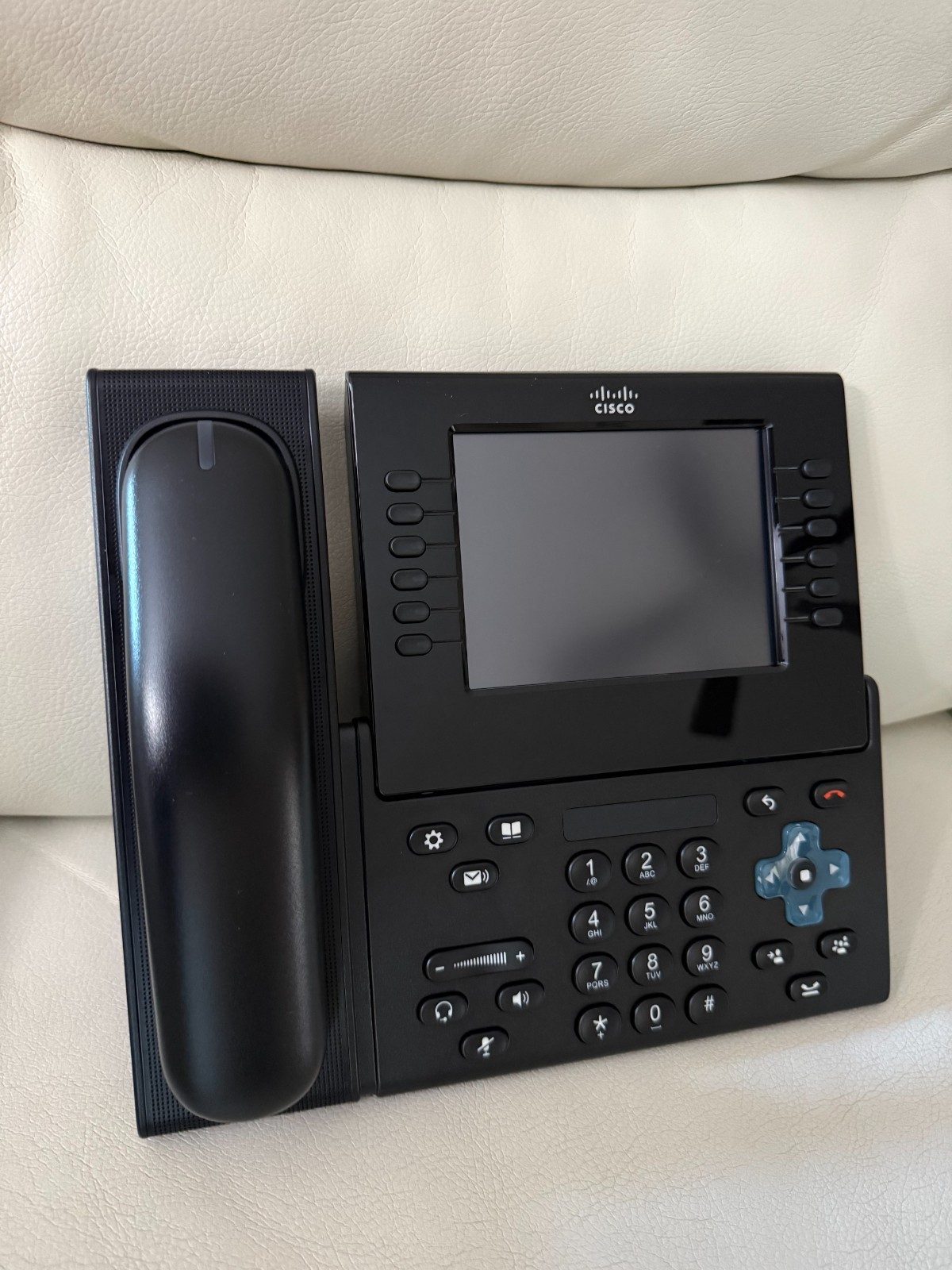 Used  Cisco Business Phone Endpoint CP-9971-CL-K9  Charcoal