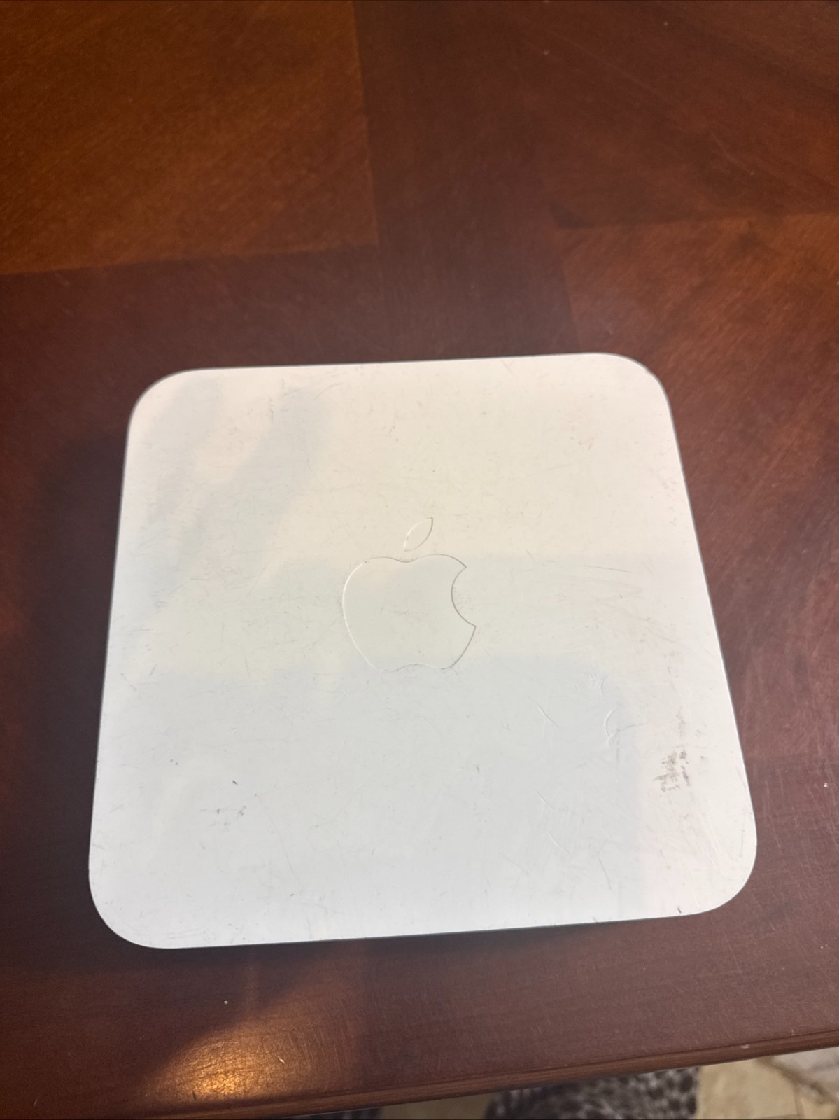 Apple AirPort Extreme Base Station A1143 Wi-Fi Router 802.11n Vintage