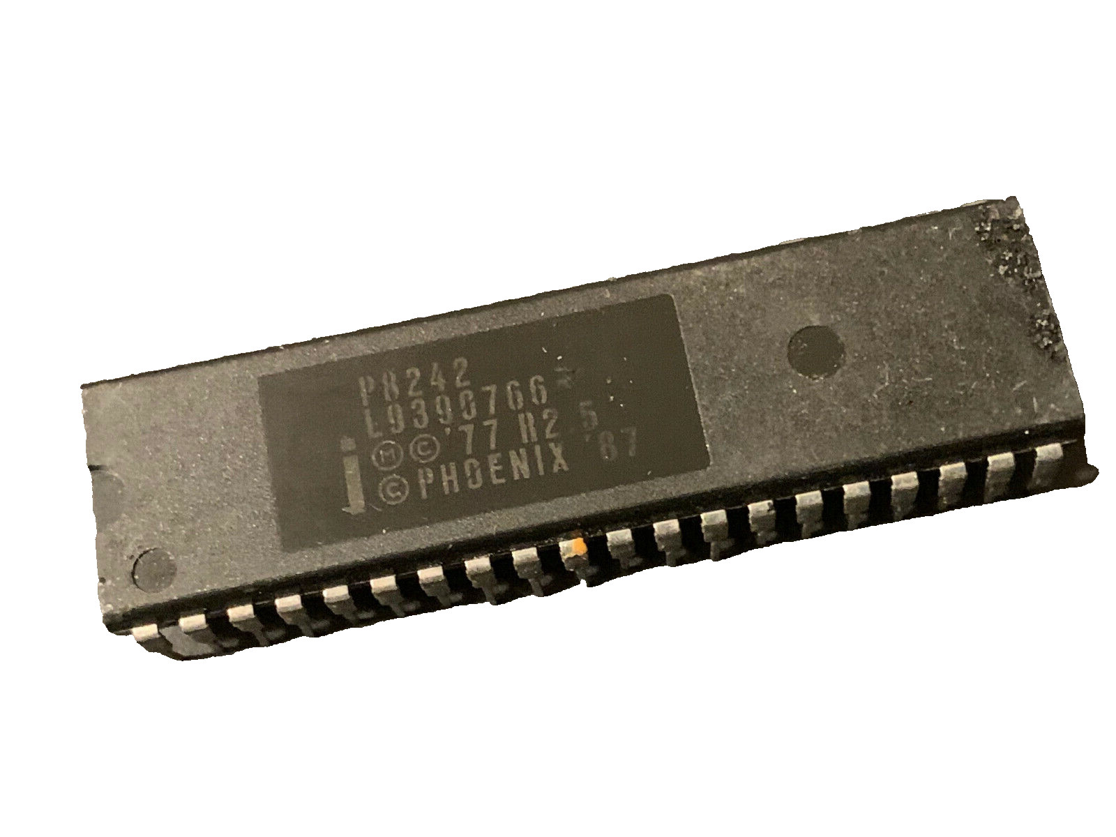 P8242 INTEL L9390766 40-Pin DIP Rare VINTAGE LAST ONE