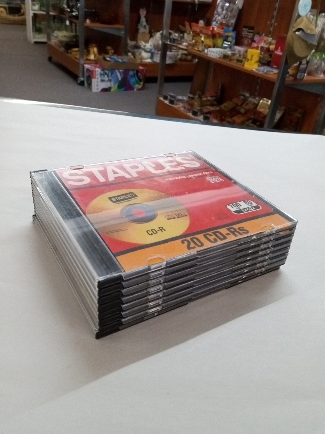 Lot Of 8 Staples Recordable Compact Discs 700mb 80min