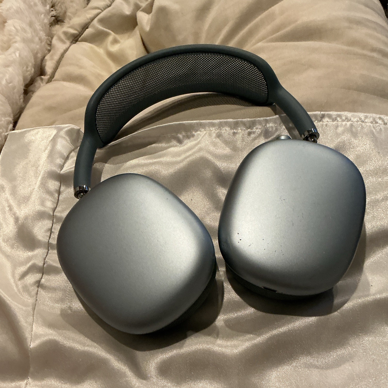 AirPod maxs