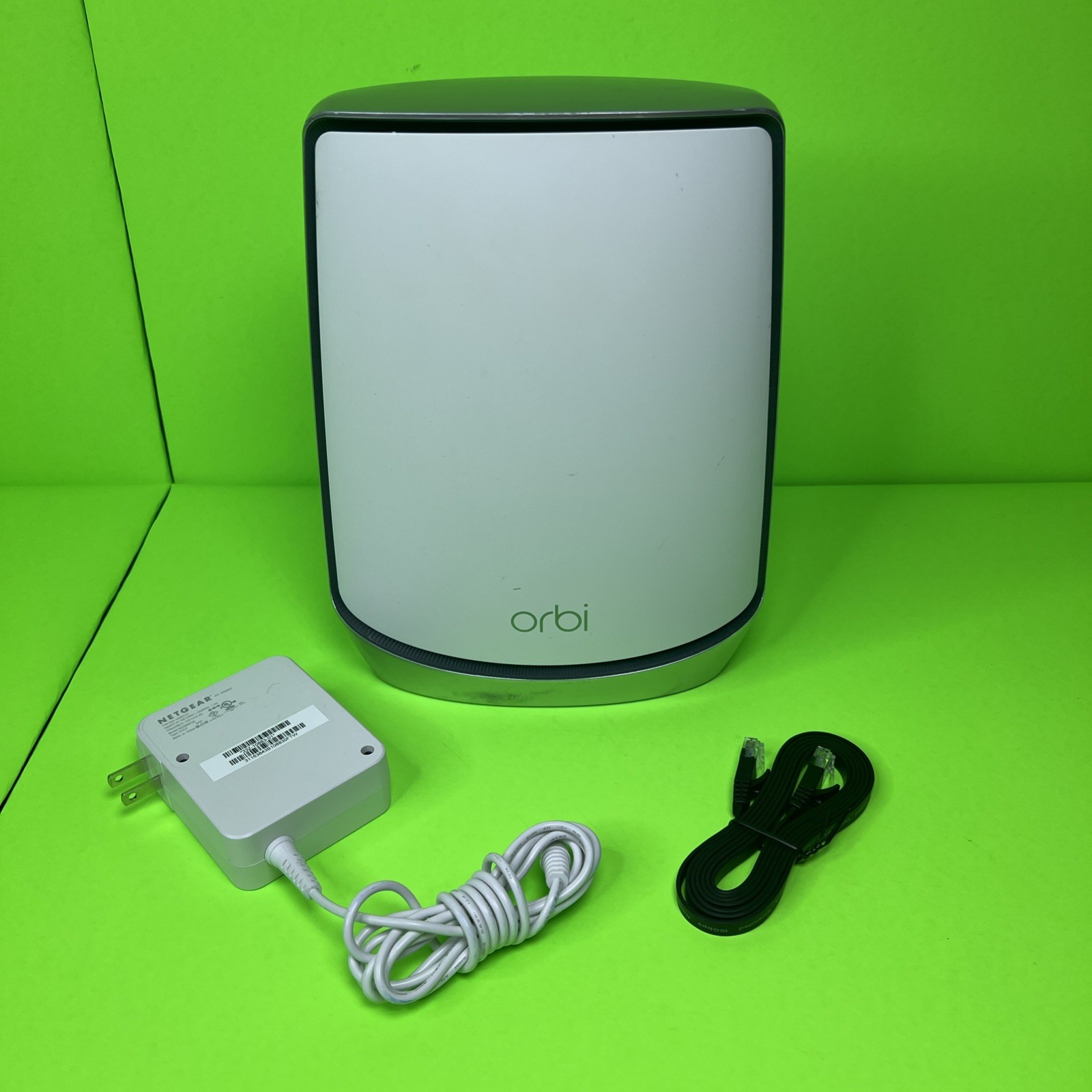 NETGEAR Orbi Router RBR850 AX6000 Mesh WiFi w/ Cords - SAME DAY SHIP - WARRANTY