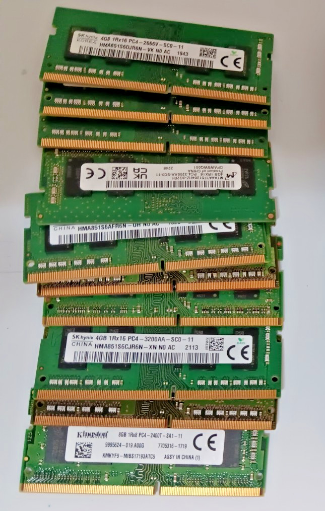 Lot of 10 4GB PC4 DDR4 Laptop Memory Ram Mixed Brands and Speeds  *Ten Total*
