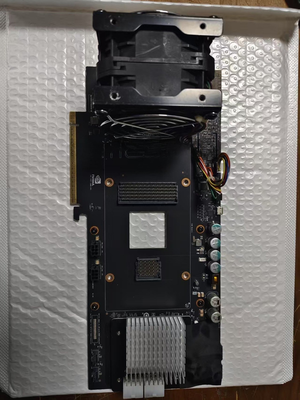NVIDIA H100 SXM5 to PCIE Adapter Board FOR NVIDIA A100/H800