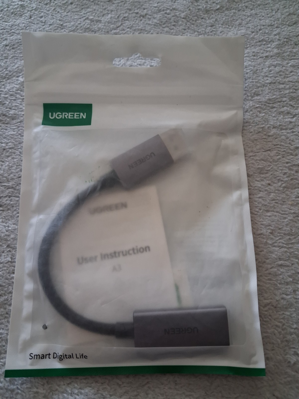 UGREEN Unidirectional 8K@60Hz DPort 1.4 Male to HDMI 2.1 Female Adapter