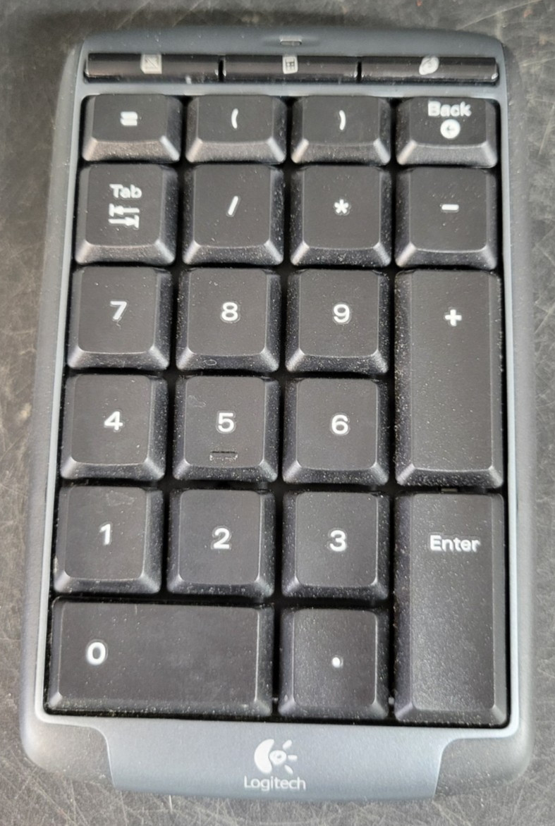 Logitech N305 Wireless Number Pad Keypad With Unifying Dongle and case-Tested