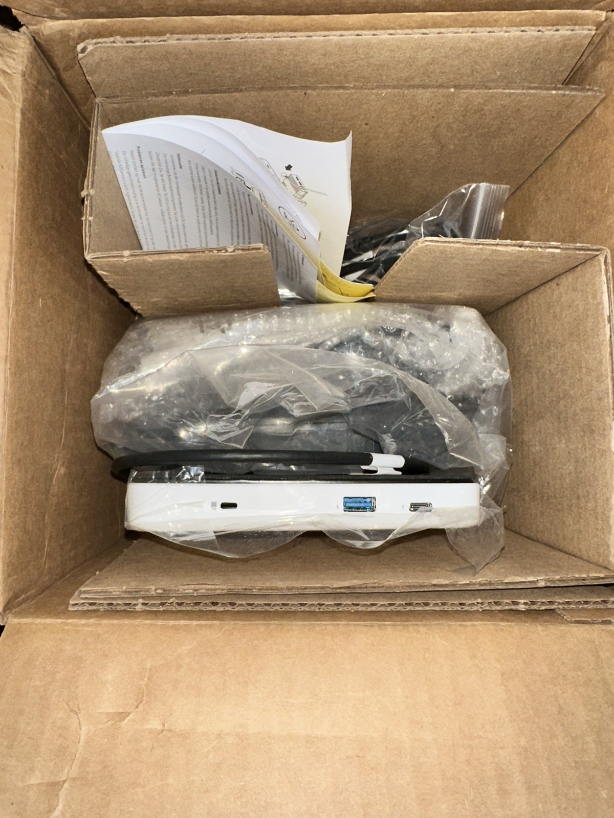New Humanscale M/Connect 2 (2021) Retrofit Model