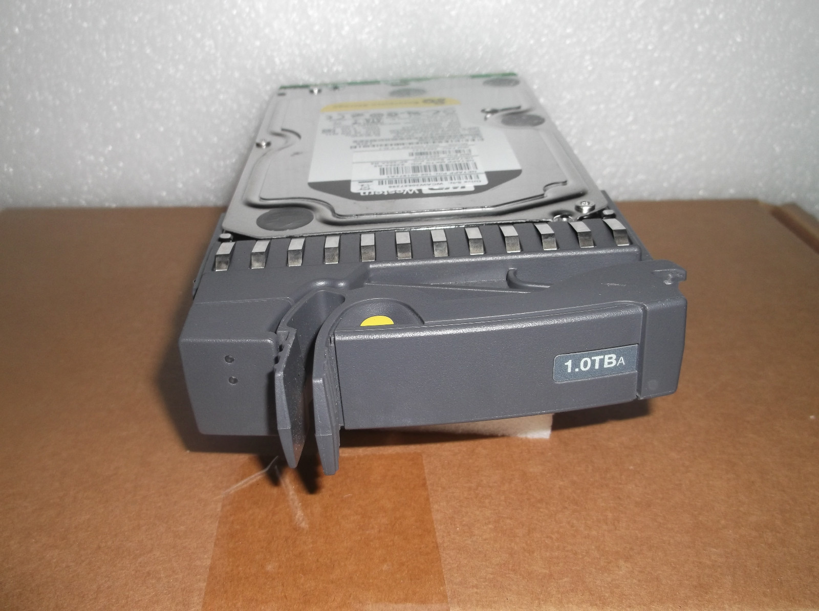NetApp X298A-R5 1TB 7.2K SATA Hard Drive FAS2020 FAS2040  IBM 45E2141 45E2137 '