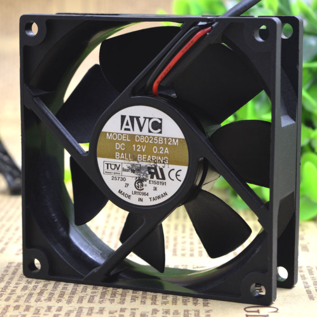 AVC 8025 D8025B12M 8CM 12V 0.20A 3-wire Double Ball Chassis Cooling Fan