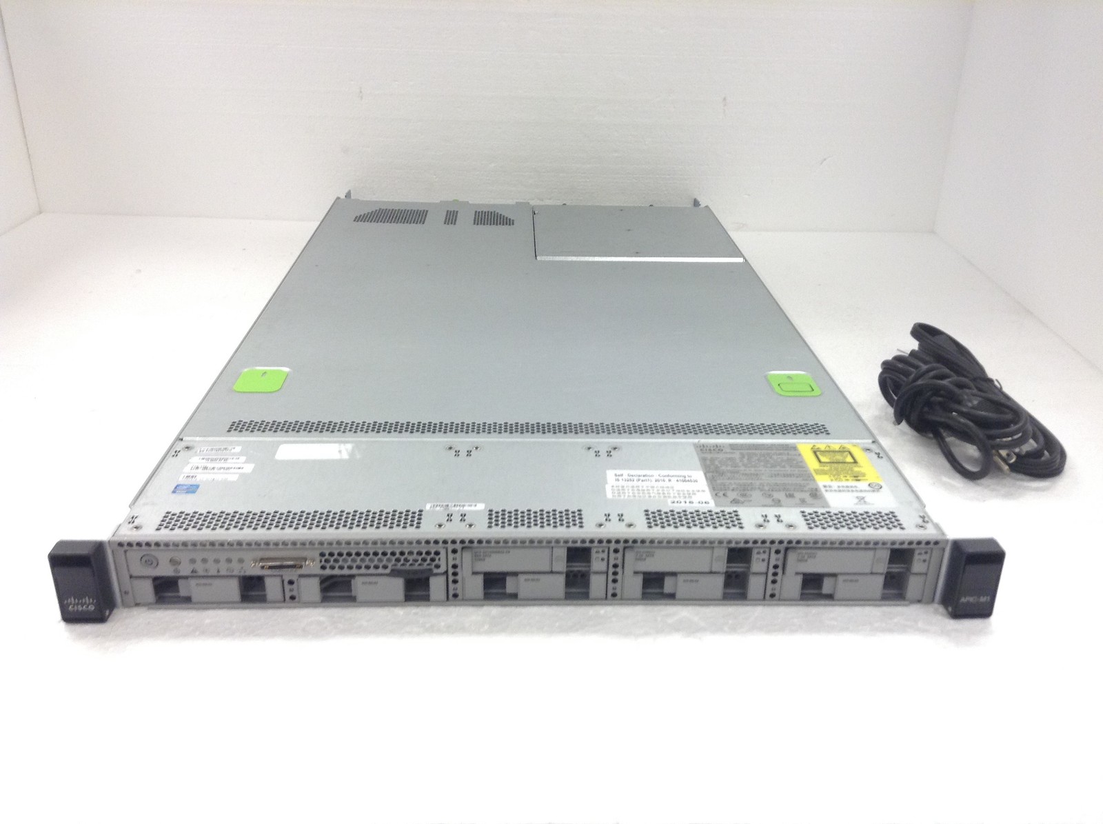 Cisco UCS C220 M3 APIC Server M1 2x Xeon E5-2620 v2 2.10GHz W/ 32GB NO HDD WORKS