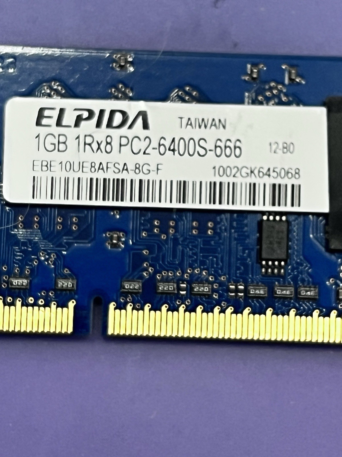 Elpida RAM Laptop 1GB Blue PC2-6400S DDR2-800 SO-DIMM EBE10UE8AFSA-8G-F