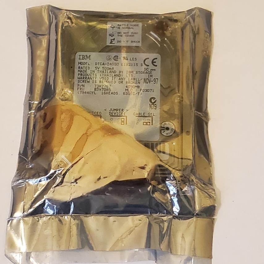 IBM HDD DTCA-24090 E182115 HG 4GB New NIP NOS