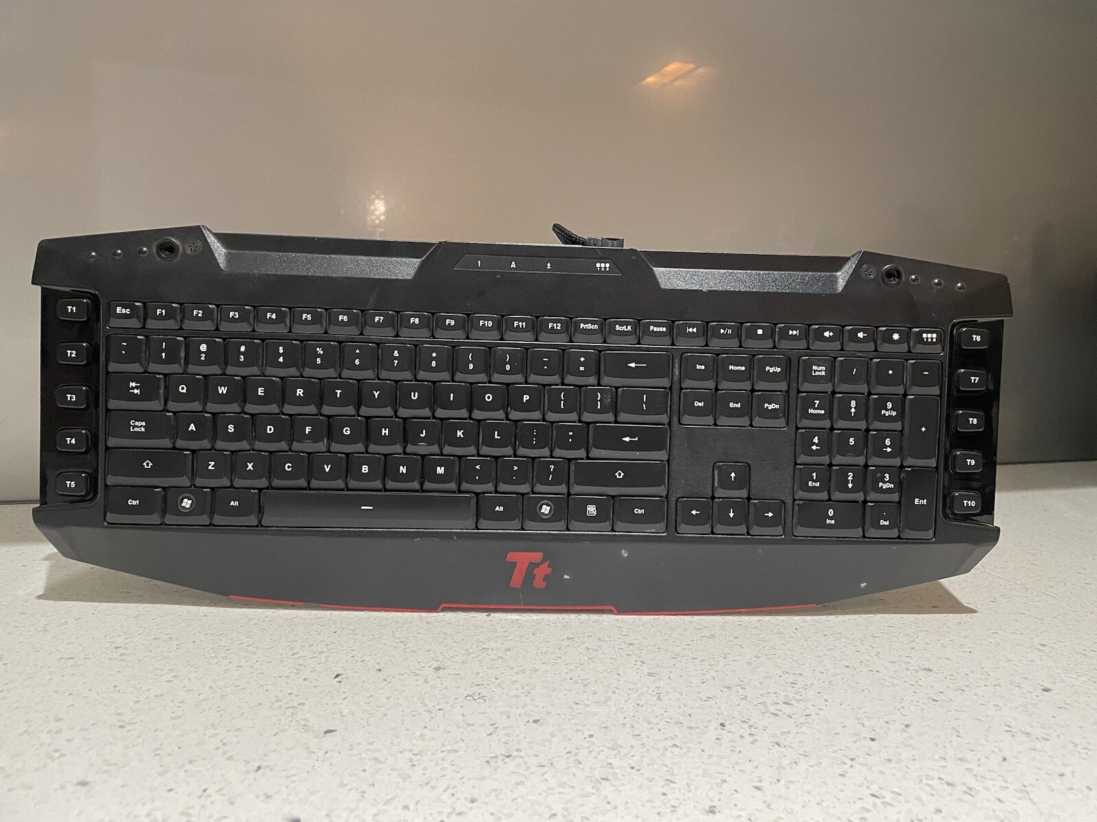 Tt ESPORTS Challenger Pro Illuminated Back Light Mechanical Pro Gaming Keyboard