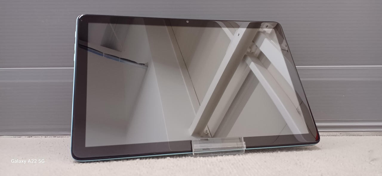 Tablet Model L10 PRITOM