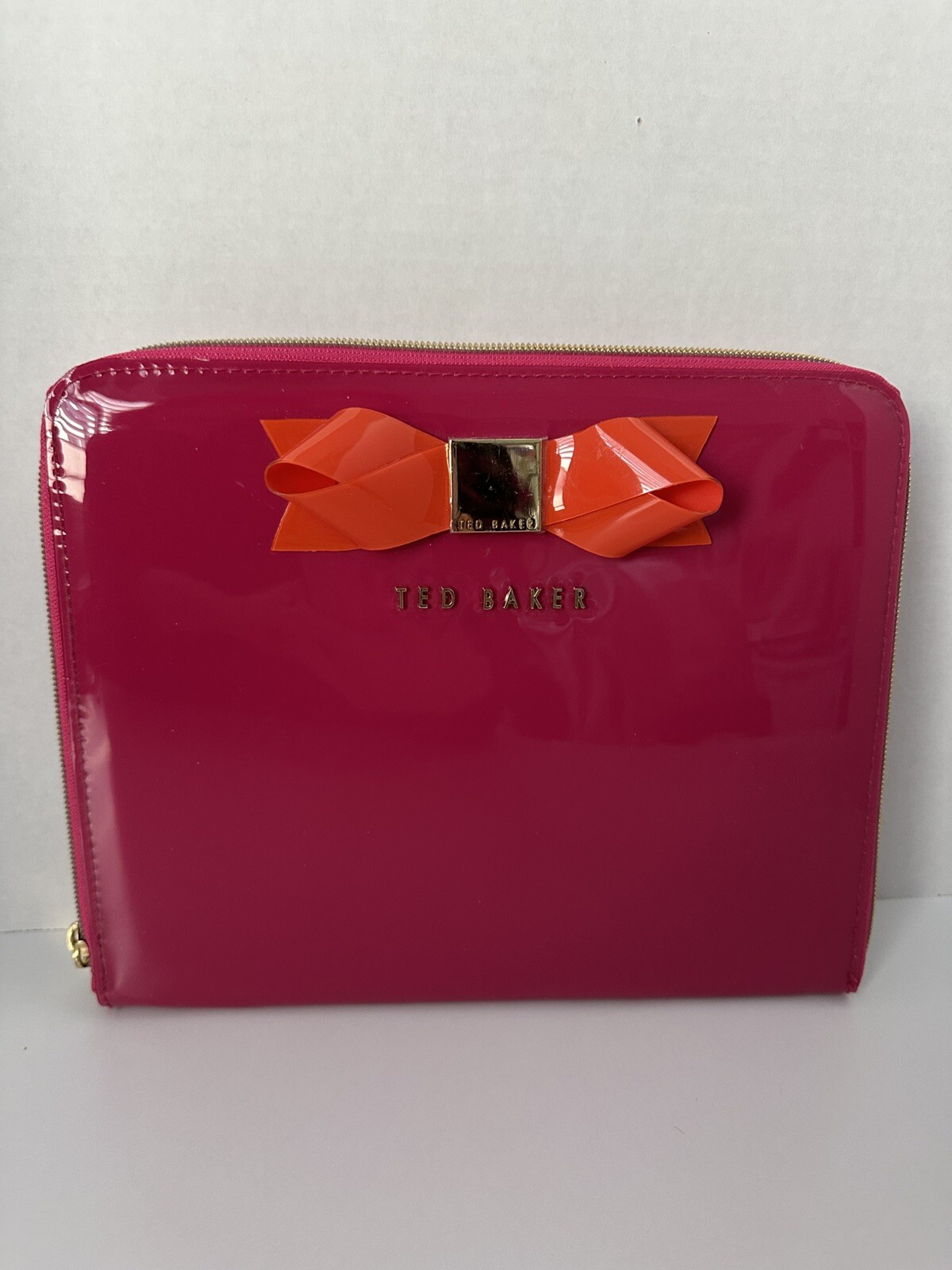 TED BAKER IPAD ZIPPER CASE/POUCH/SLEEVE - PINK W/ORANGE BOW - *NEW*