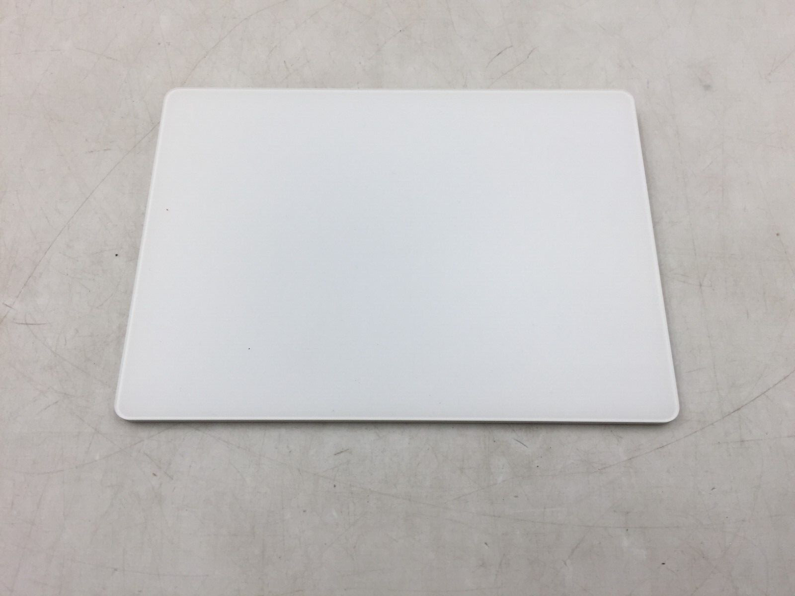 Apple Magic Trackpad 2 Wireless Rechargable White A1535 FREE S/H