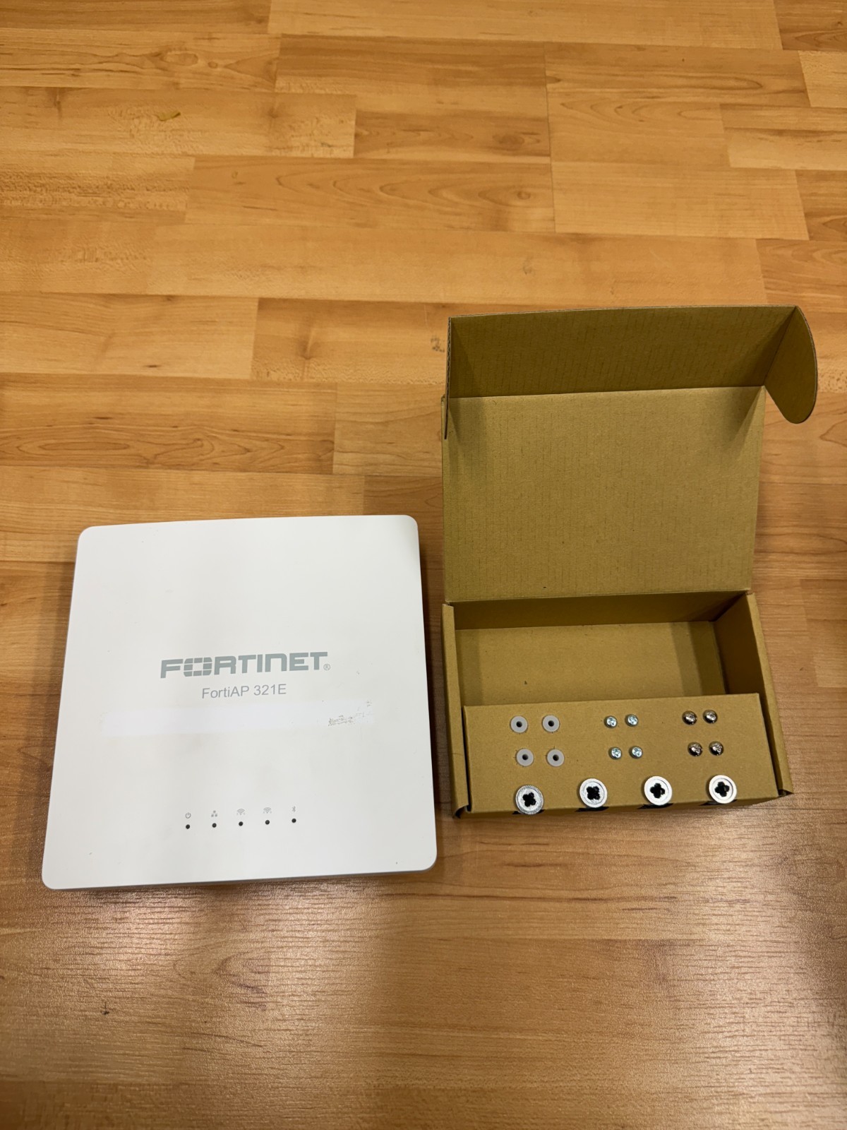 Fortinet Fortiap 321E Wireless Access Point, FAP-321E-A / USED