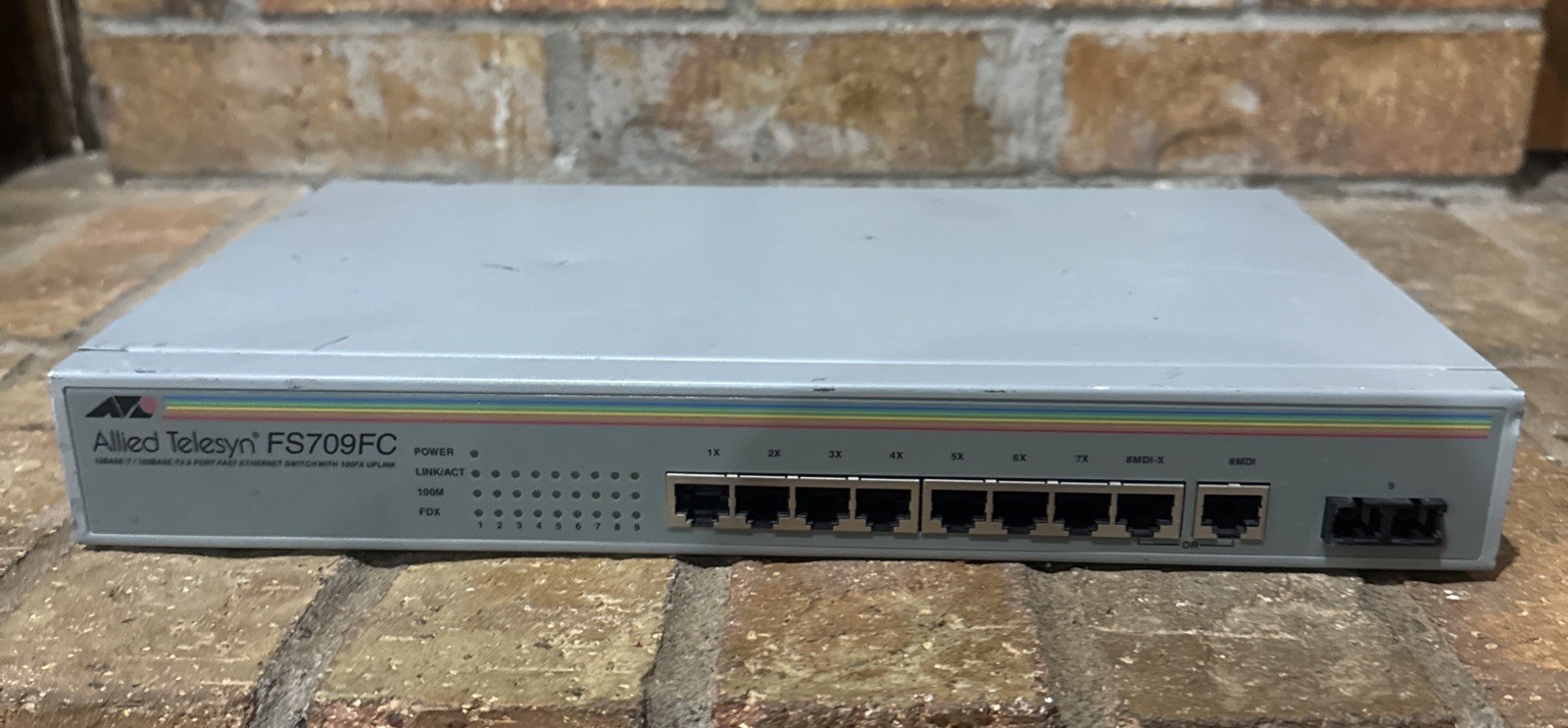 Allied Telesyn Centrecom FS709FC 8-Port Unmanaged Ethernet Switch - NEW