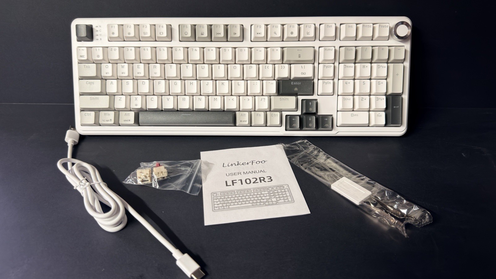 LinkerFoo LF102R3 Mechanical Keyboard Wired/Bluetooth/2.4G White/Gray QWERTY