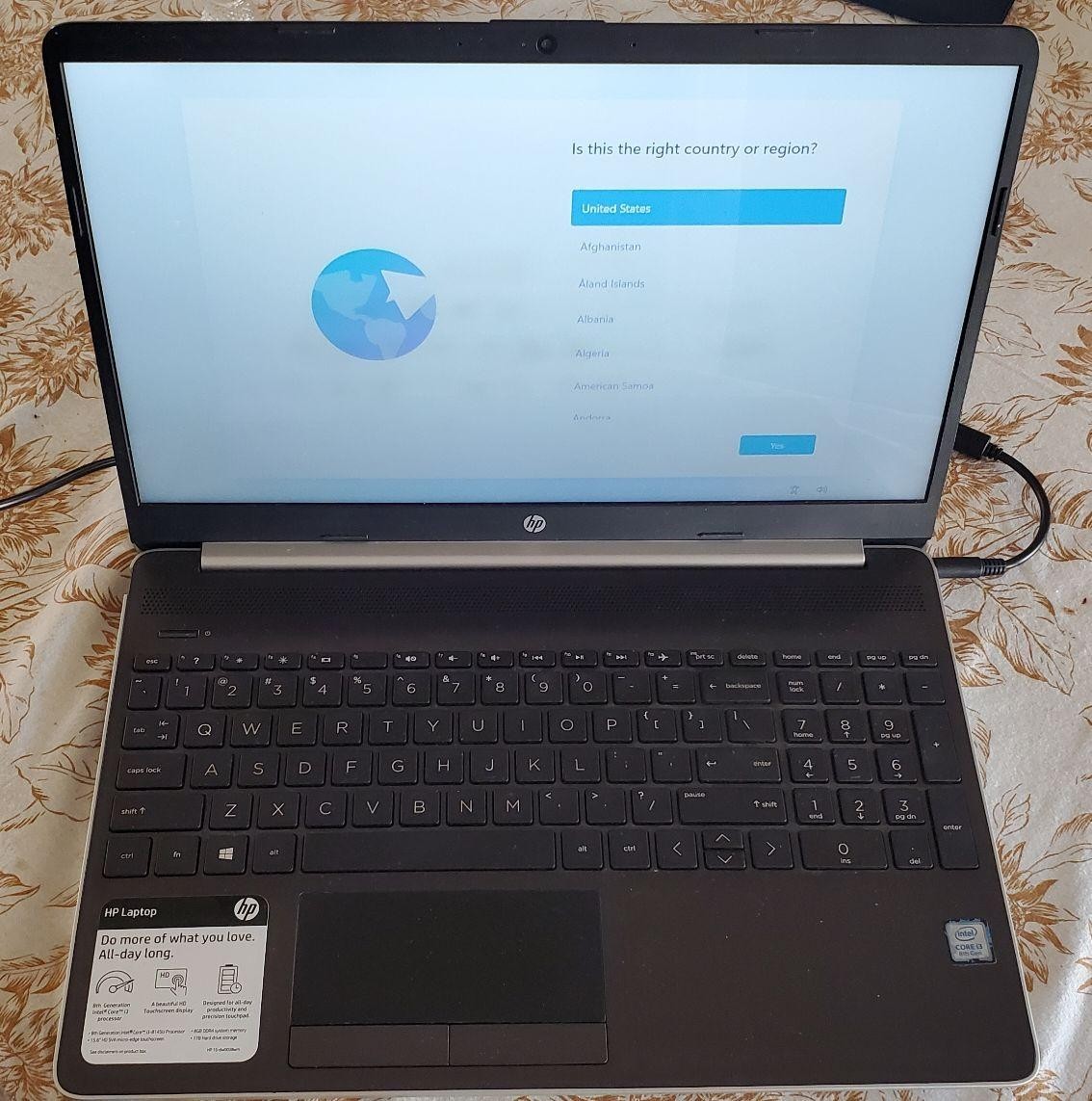 HP 15-DW0038WM 15.6" TOUCHSCREEN LAPTOP 8th Gen i3 8GB RAM PARTS/REPAIR